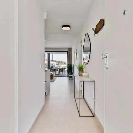 Luxury Seaview In Fuengirola, Casa Begona * Málaga